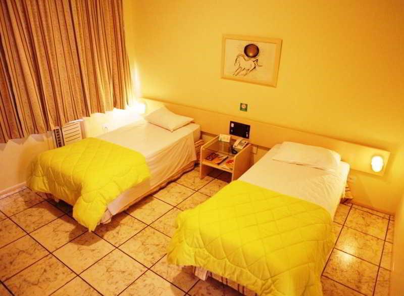 Hotel Harbor Inn Londrina Exterior photo