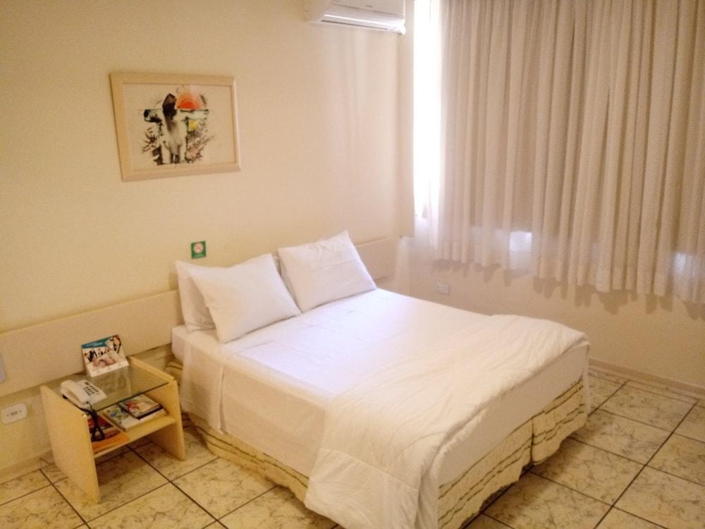 Hotel Harbor Inn Londrina Exterior photo